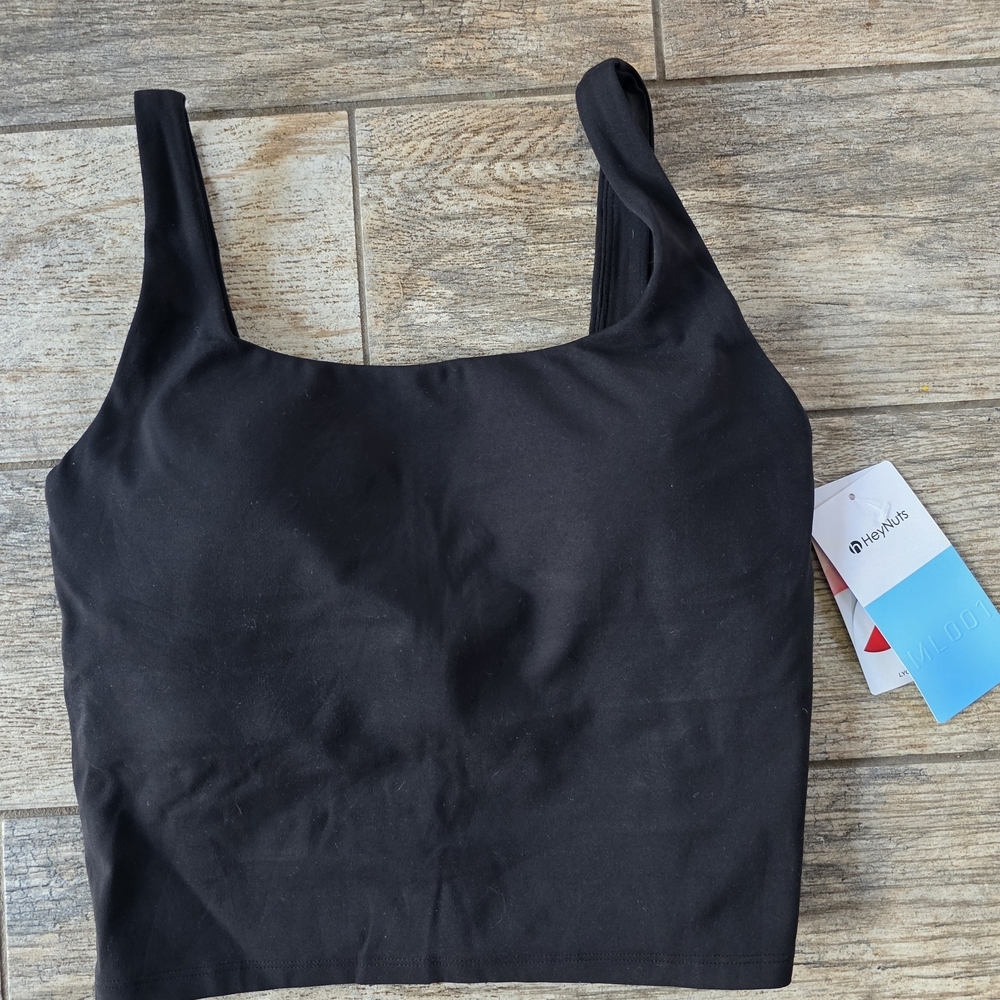 Nwt HeyNuts Black Women's Athletic Camisole Top Small 4 6